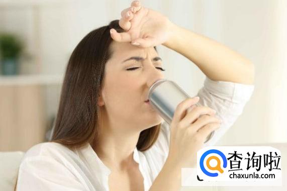 睡觉时口干舌燥想喝水怎么办