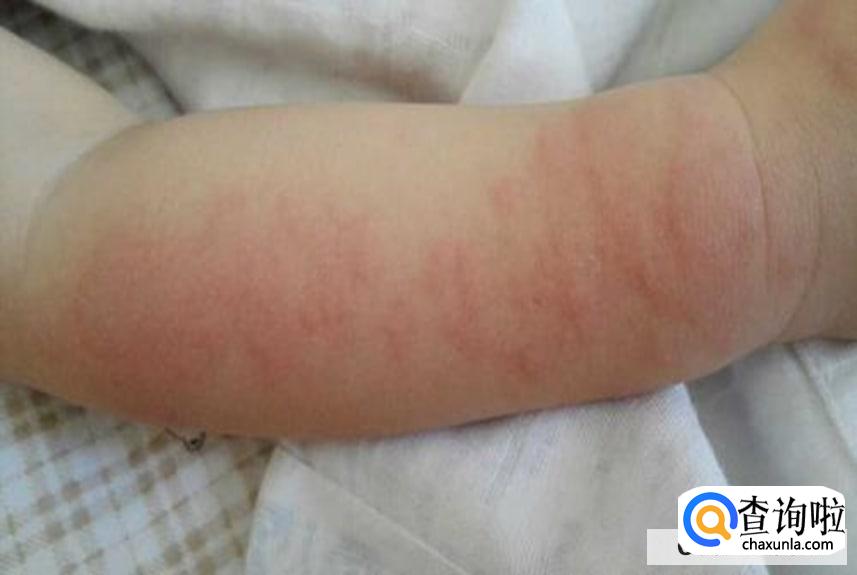 妈妈给宝宝换奶需注意事项