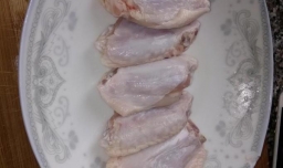 煎鸡翅的做法