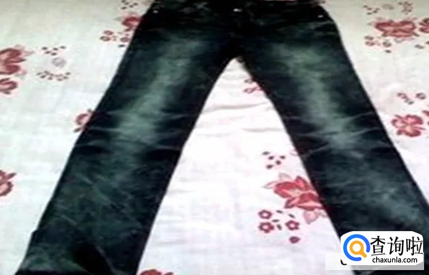 黑裤子上的白胶怎么样才能洗掉