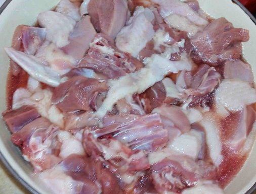 魔芋烧鸭子的做法 川菜