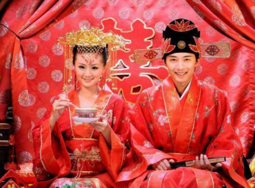 裸婚什么意思