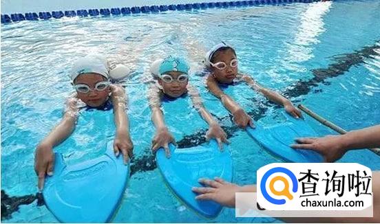 孩子多大适合学游泳