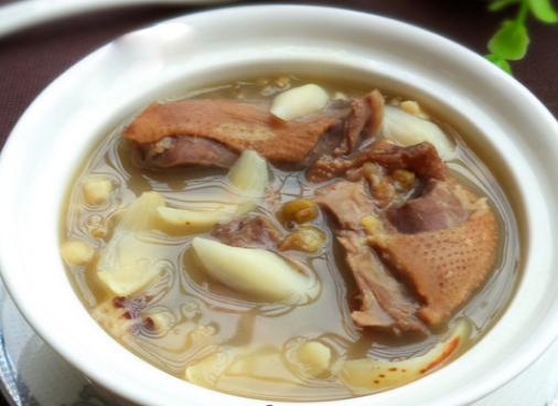 鸽子煲绿豆汤的做法