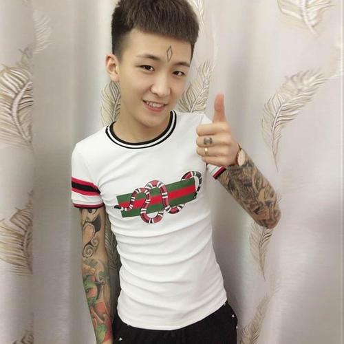 精神小伙什么意思