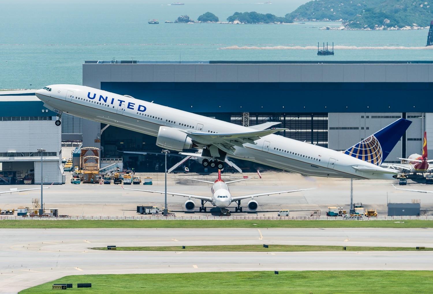 飞机起飞速度是多少