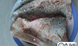 鲢鱼腩焖豆腐