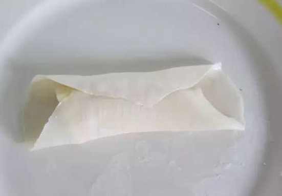 饺子皮包炸香蕉的做法