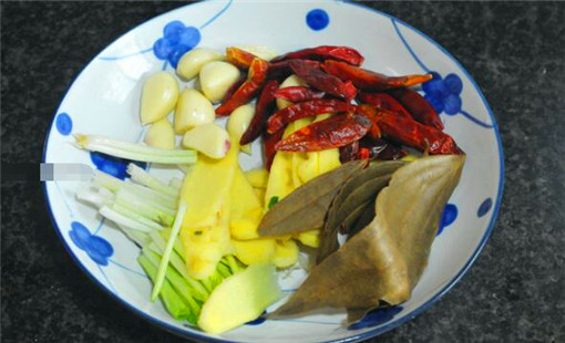 四川烧鸭子的家常做法