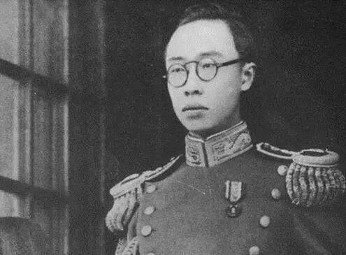 溥仪为什么不能生育