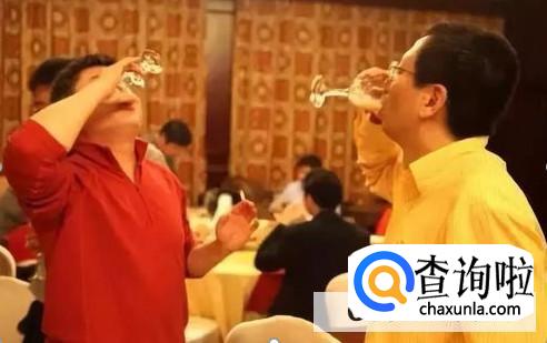 陪客人喝酒如何聊天