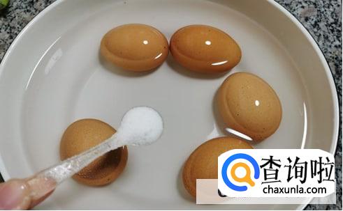 煮鸡蛋防止蛋壳破裂最佳方法