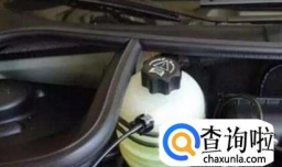 汽车防冻液的作用 水不可代替防冻液