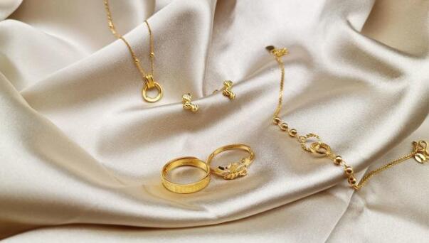 三金指的是哪三样