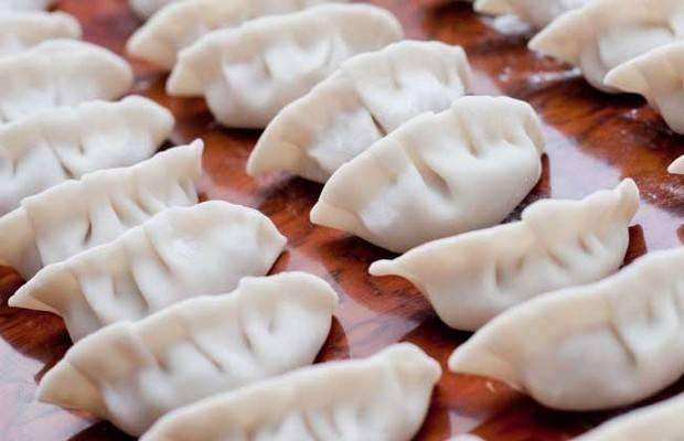 过生日吃饺子的寓意