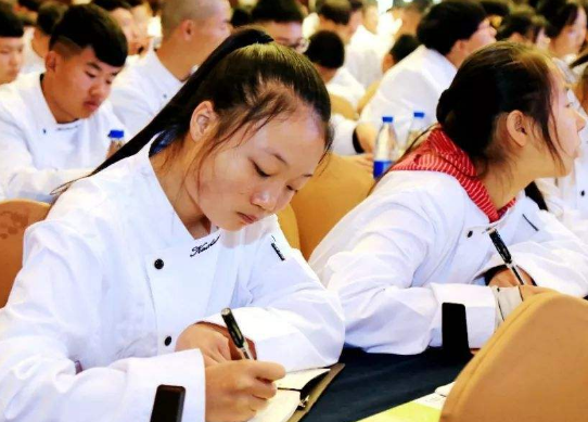 营养师报考条件