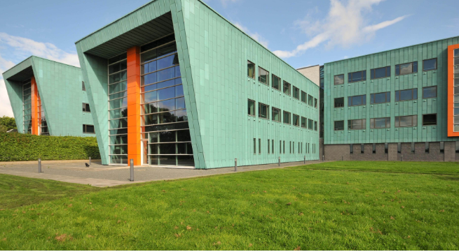 英国大学排名前十