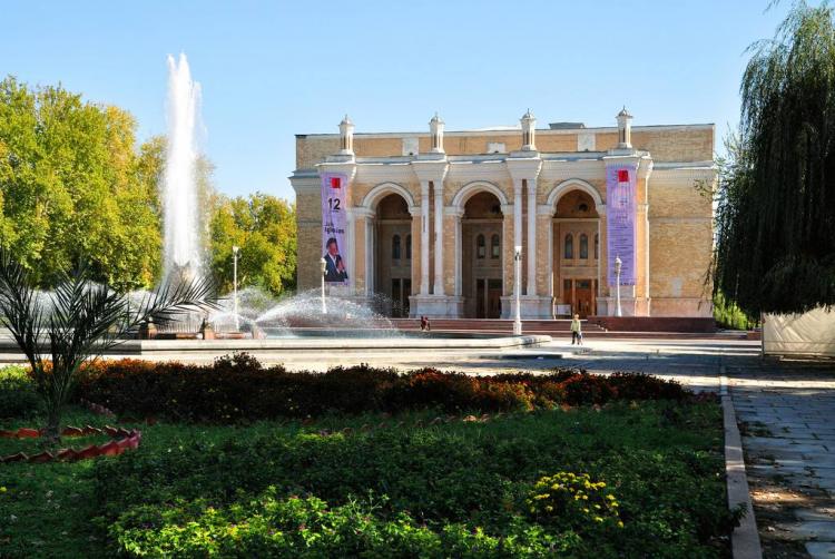uzb是哪个国家