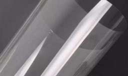 贴汽车前风挡玻璃贴膜的方法与技巧