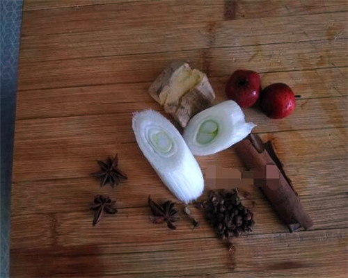 牛腩炖芋头的家常做法