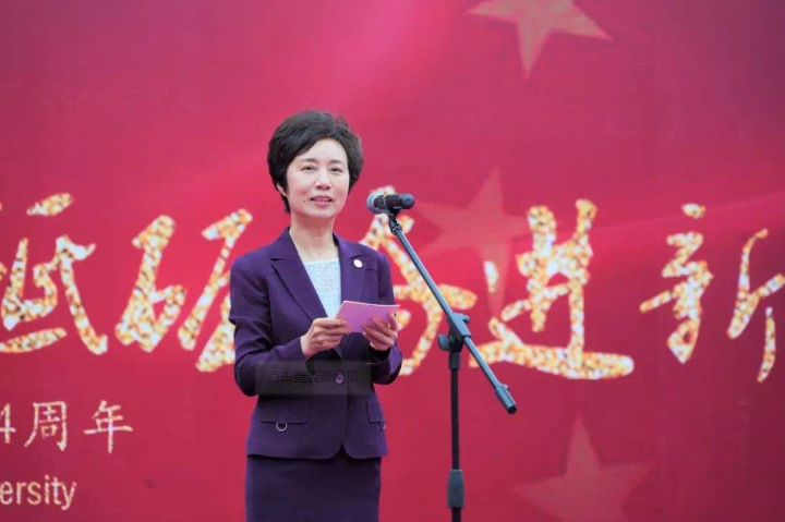 校庆祝福语