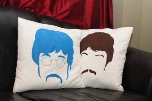 枕头下放剪刀什么意思