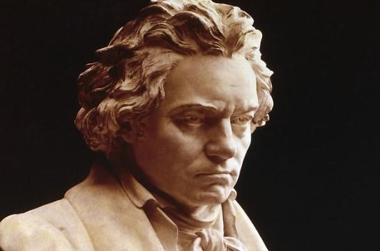 贝多芬的故事主要讲了什么