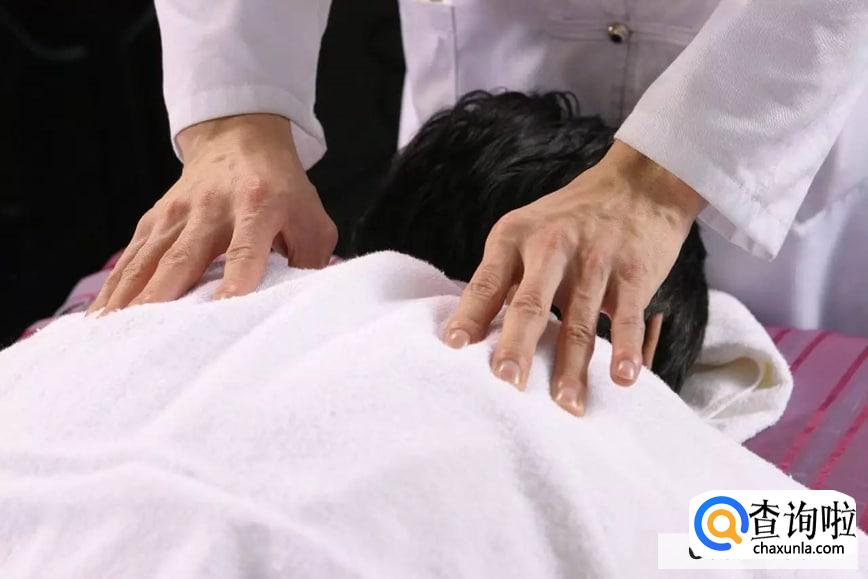 颈椎僵硬做那些运动