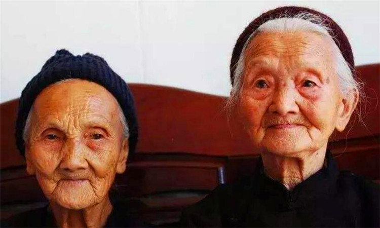 为什么说耳朵大有福气